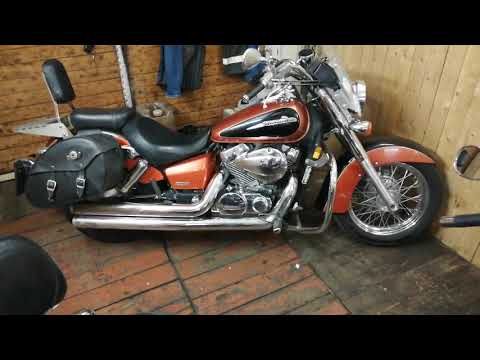 Видео: Boulevard WorkShop - Suzuki Boulevard C50 против Honda Shadow Vt750 Aero.
