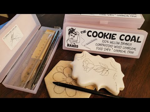 Видео: Уголь для печенья! Нет проектора? Не проблема! Рисуйте и переносите декорированное сахарное печен...