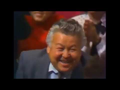 Видео: 20-ғасырдың ең үздік айтысы. Жадыра Құтжанова - Қабдыжәлел Сахарияұлы