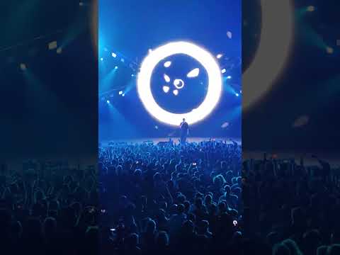 Видео: Oxxxymiron – «Где нас нет»