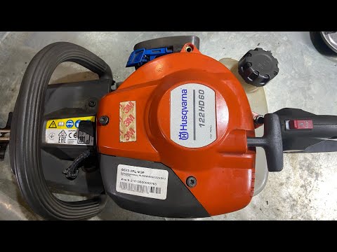 Видео: Садовые ножницы Husqvarna 122HD 60. Разрушение сальника.