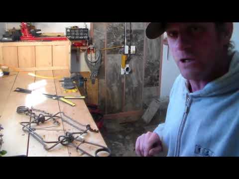 Видео: Ножницы для проходных капканов в работе!