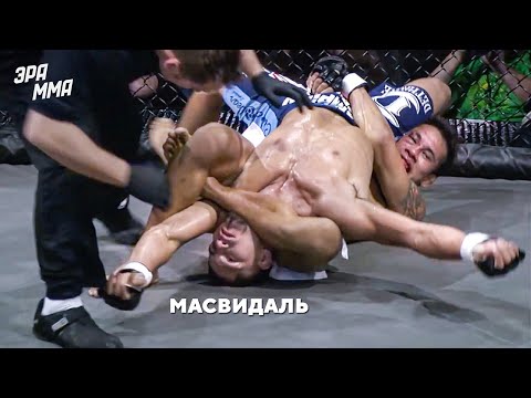 Видео: Топ-10 Летящих Сабмишенов в ММА