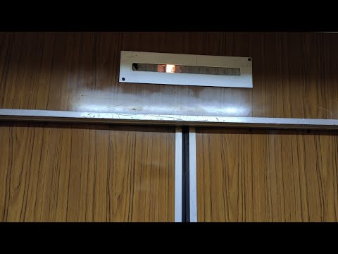 Видео: Лифты-тонники-залипайки КМЗ 1974 г, Г/П 1000 кг, V=1 м/сек (ул. Короленко, 3, г. Днепропетровск)