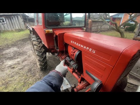 Видео: Крутим трактор Т25 і ріжем дрова!