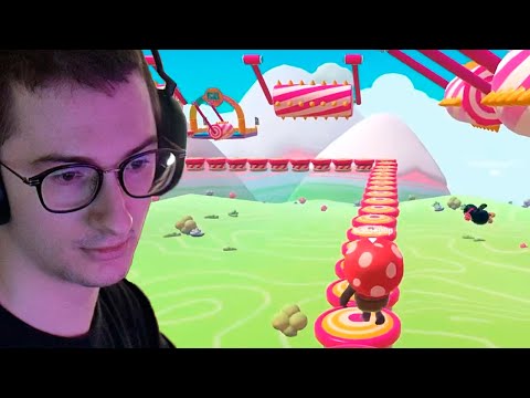 Видео: ОЛЁША ПРОХОДИТ СЛОЖНЫЕ КАРТЫ ОТ ИГРОКОВ | Олёша играет в Fall Guys