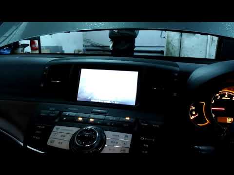 Видео: Nissan Fuga обзор и осмотор комплектации