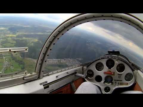Видео: парящие  в пасмурную погоду ищем и теряем термики на планере