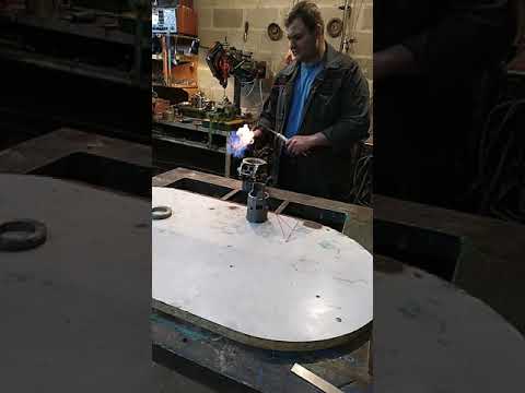 Видео: Гильзовка мото цилиндра