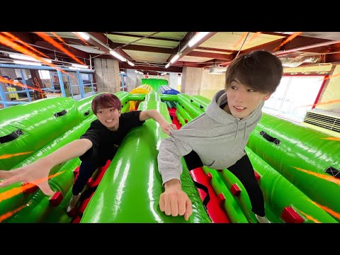 Видео: Наслаждайтесь детской игровой площадкой изо всех сил.