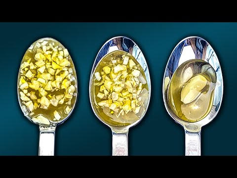Видео: Вот что будет если ЕСТЬ 3 ложки ЧЕСНОКА с МЕДОМ каждый день... Впечатляет!