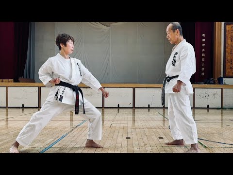 Видео: Супруги-каратисты. Мы будем заниматься карате всю жизнь.