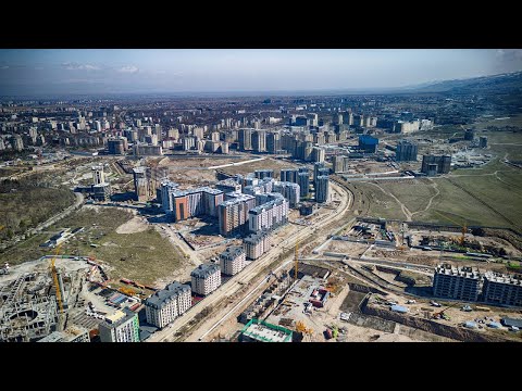 Видео: Бишкек. Южные парки. Март 2025.