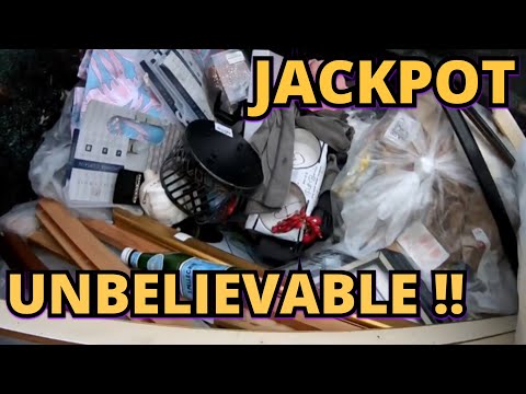 Видео: ПОИСК В МУСОРНЫХ КОНТЕЙНЕРАХ - СОТРУДНИКИ МАГАЗИНА ВЫБРОСИЛИ ВСЕ ЭТО В МУСОРНЫЕ КОНТЕЙНЕРЫ!