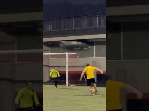 Видео: Гол Івана #футбол #аматори #football #soccer #proplayer #footballshorts
