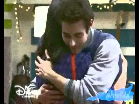 Видео: Leonetta & Leoncesca - Он твой