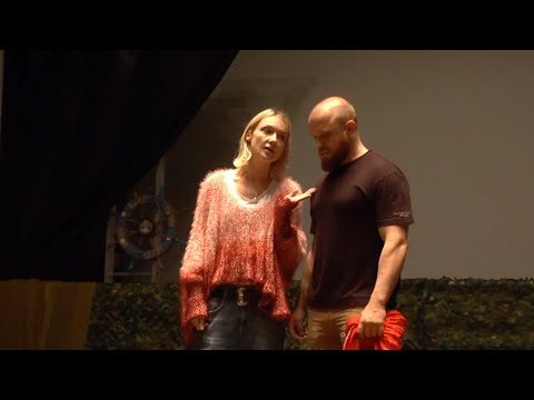 Видео: Как стать актрисой театра? Бэкстейдж  - театральная репетиция детского спектакля