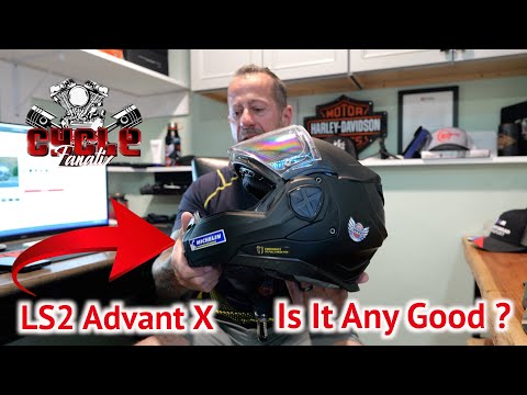 Видео: LS2 Advant X Лучший модульный мотоциклетный шлем? #cyclefanatix #motorcyclehelmets