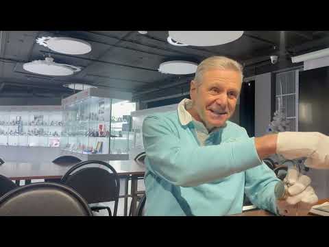 Видео: Владимир Юдкевич   РАЗГОВОР С ЧАСАМИ   Коллекция часов, которая говорит сама за себя