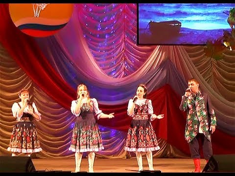 Видео: Голубая ночь. Фолк - группа "Кумовья" в Грибановке. 2017