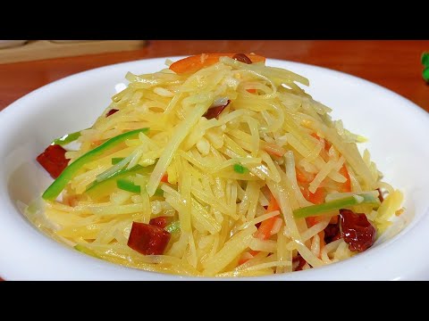 Видео: Кисло-острые картофельные полоски: секрет хрустящей вкусноты!