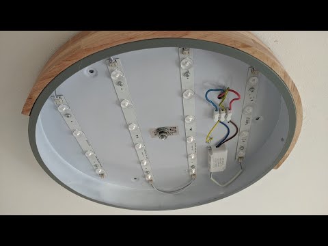 Видео: Installation of LED ceiling light.Установка светодиодного  потолочного  светильника.