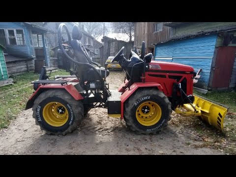 Видео: Самодельный трактор переломка. Расчистка снега