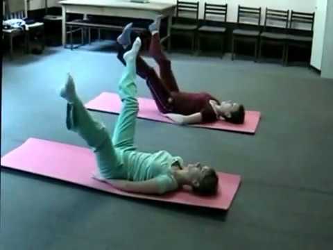 Видео: Лечебная гимнастика при сколиозе. Полный комплекс упражнений /Therapeutic exercises for scoliosis