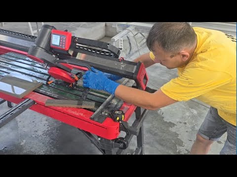 Видео: Выходные дни плиточников   рабочие как обычно работа с новой плиткой!