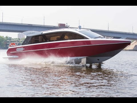 Видео: Катер на подводных крыльях Дельфин V2