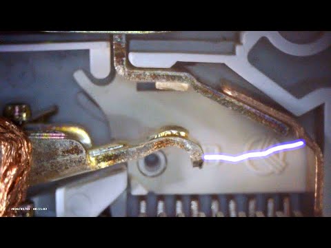 Видео: Как устроен модульный выключатель