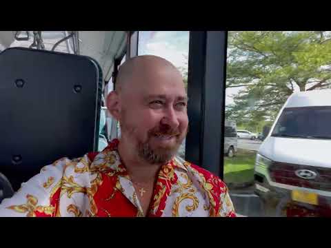 Видео: Фукуок. Цены и краткий обзор TR Mart | Чуть не вырвали камеру в Кинг Конг маркете #вьетнам