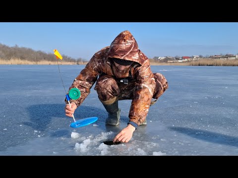 Видео: Щука на живця. Трофей 2025. Рибалка на ЖЕРЛИЦІ у нерестову заборону