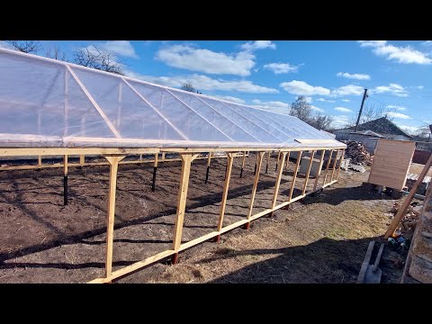 Видео: Наші будні в теплиці. Почали посіви. При роботі всі.