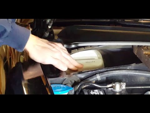 Видео: Как заменить салонный фильтр — Honda S2000