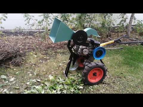Видео: Измельчитель веток. Навесное оборудование на мотоблок