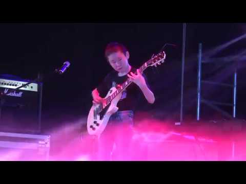 Видео: Халлааҥҥа үрдэл.Metallika репертуарыттан