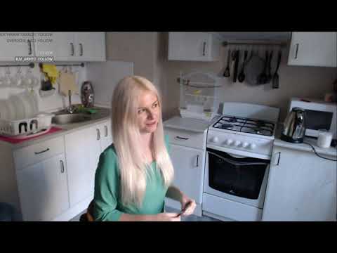 Видео: Julia Medusa - Алкокукинг 22.08.2018 (удаленный)