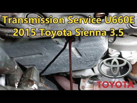 Видео: Обслуживание трансмиссии U660E - Toyota Sienna 3.5 2015 года