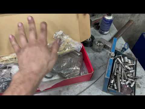 Видео: Замена цепи на Мерседес w221 m273, обычный рабочий день