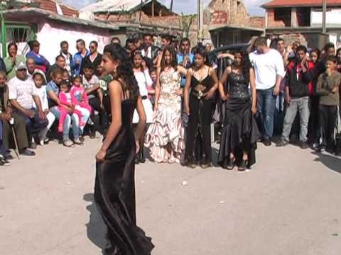 Видео: Мис ромка 2014 град Елхово