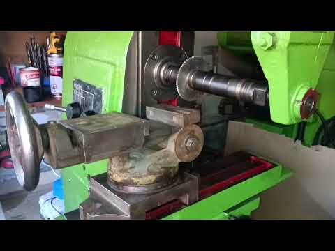 Видео: Оснастка та пристосування для фрезерного станка НГФ, яку я використовую ...