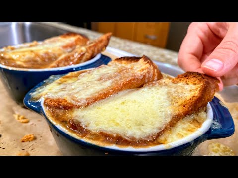 Видео: Любимый суп всех поваров. Суп с сыром и гренками. Варите сразу и много! Как приготовить луковый суп.