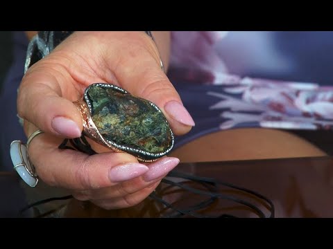 Видео: "Игры узоров" - создаём оберегающий амулет из не обработанного турмалина (Бийское телевидение)