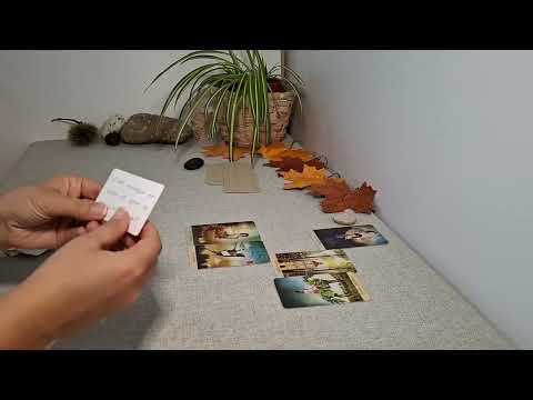 Видео: Как те вижда?😎 Какво го привлича?💞 Вижда ли бъдеще с теб?🏡 Думите му 💬