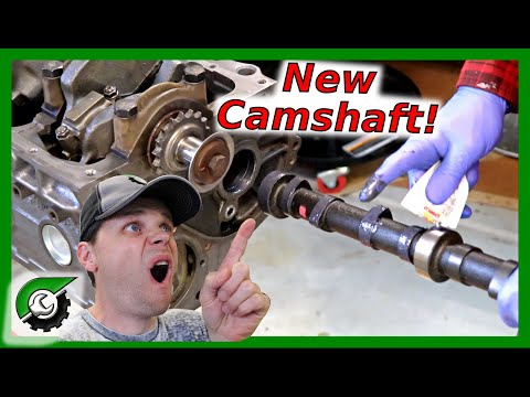 Видео: Установка распредвала Jeep: Ремонт двигателя, часть 19