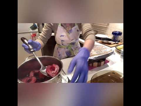 Видео: Груши в вине