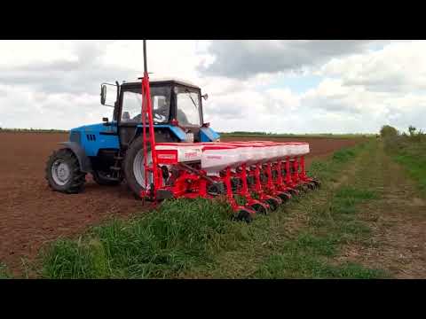 Видео: Сеем кукурузу МТЗ-1221+gaspardо