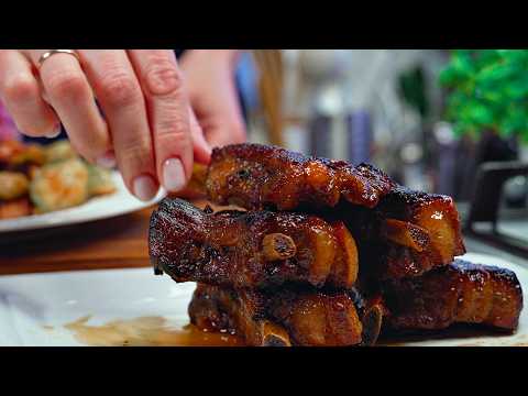 Видео: 🔝 Лучше, чем на гриле! Сочные СВИНЫЕ РЕБРА в духовке! Супер рецепт 💯