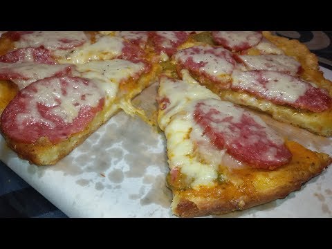Видео: Пицца на творожном тесте. Быстро!